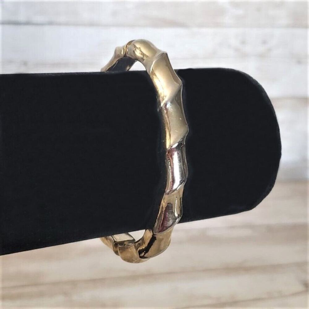 Vintage Bracelet / Bracelet Hinged with Ridges